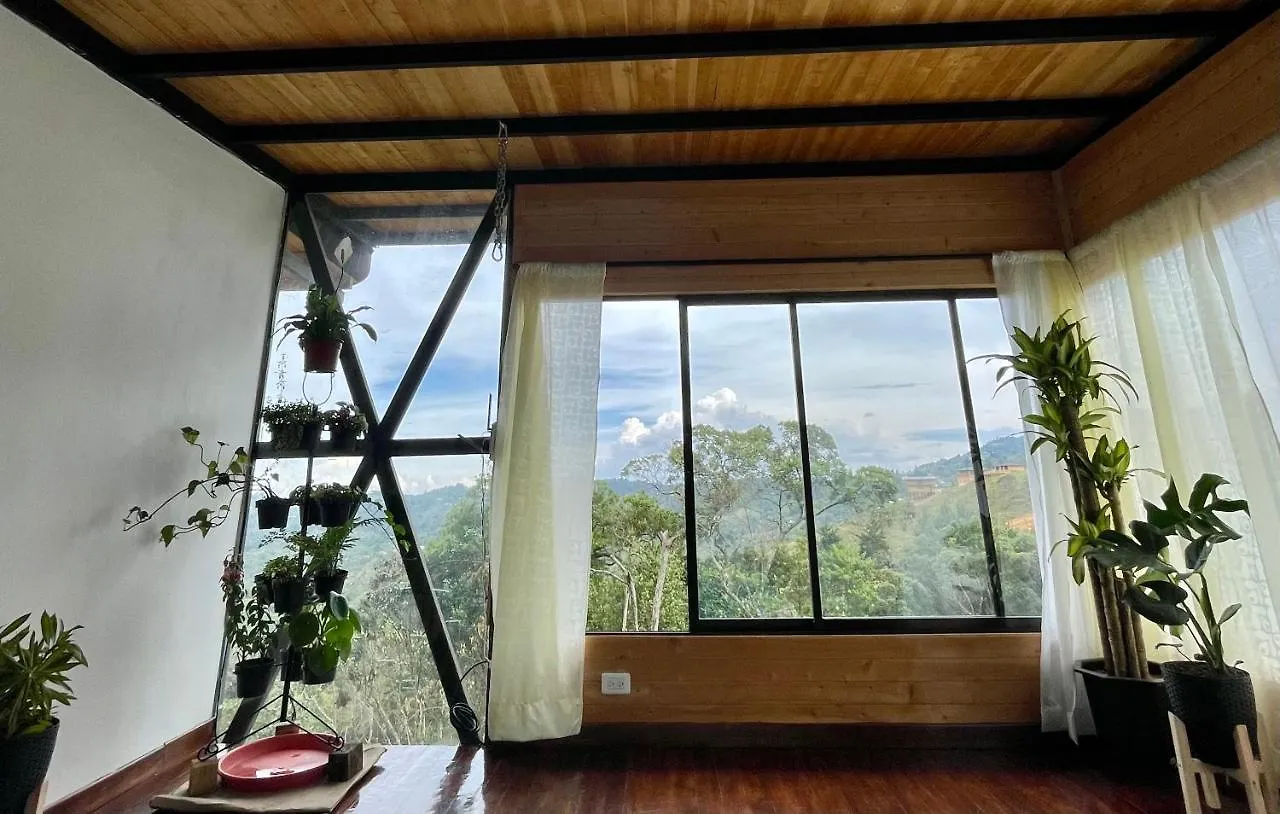 Villa Gabriela Santa Elena Medellin 0*,